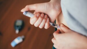Precautions While Taking Lantus Insulin Injection